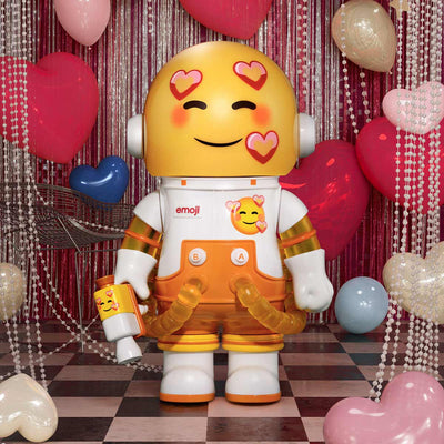 [POP MART]POP MART MEGA SPACE MOLLY 100% × emoji™ Series