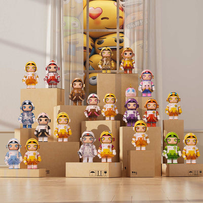 [POP MART]POP MART MEGA SPACE MOLLY 100% × emoji™ Series