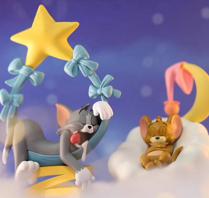 [52 TOYS] Tom and Jerry Sweet Dream Series Blind Box