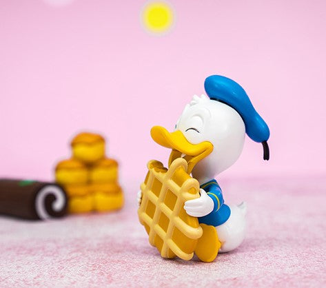 [HEROCROSS] Disney Donald Duck Family Dessert Series Blind Box
