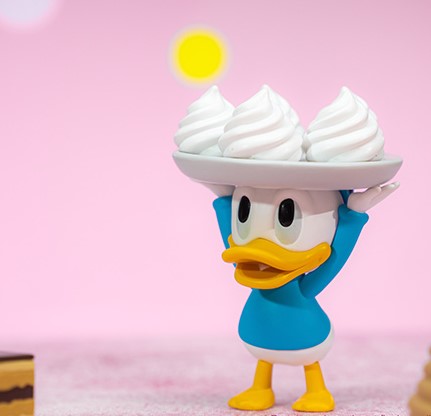 [HEROCROSS] Disney Donald Duck Family Dessert Series Blind Box