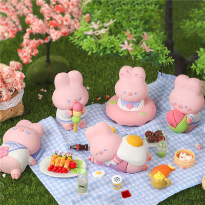 [TREEINART]  Koni Pig Holiday Series Blind Box